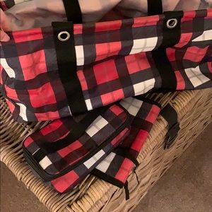 Thirty one tote bag with travel bags